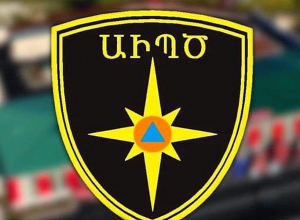 В Степанакерте пропали 5-летняя девочка и пожилой мужчина