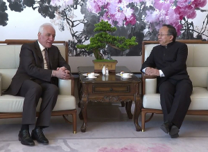 Նախագահ Վահագն Խաչատուրյանն այցելել է Հայաստանում Չինաստանի դեսպանատուն