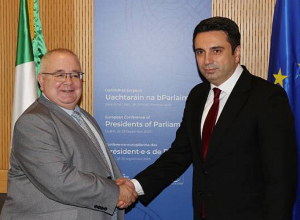 Спикер Палаты представителей Ирландии на встрече со спикером НС РА резко осудил агрессию Азербайджана против НК