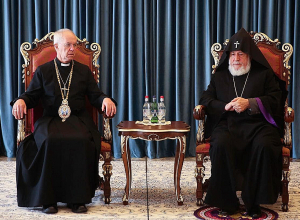 Ամենայն Հայոց Կաթողիկոսը հյուրընկալել է Քենթրբերիի արքեպիսկոպոսին