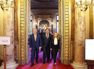 Սուրեն Պապիկյանն այցելել է Ֆրանսիայի Սենատ