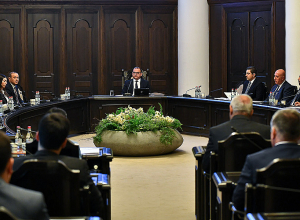 Правительство утвердило порядок предоставления статуса временной защиты вынужденно переселённым из НК