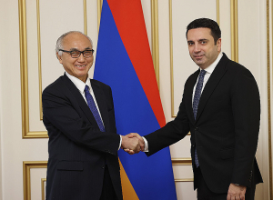 Ален Симонян принял посла Японии, завершающего свою дипломатическую миссию в Армении