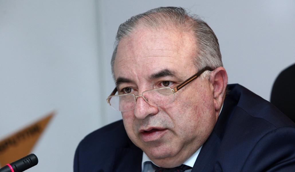 արագած ախոյան