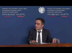 Արտակ Ջումայանը, Ռուբեն Սարգսյանը և Զարուհի Մանուչարյանը` «Հումանիտար կենտրոն»-ի աշխատանքների մասին