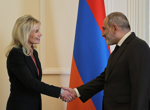 Премьер-министр принял делегацию во главе с председателем ПА ОБСЕ