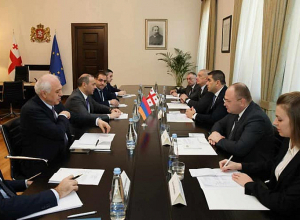ՀՀ ԱԽ քարտուղարը հանդիպել է Վրաստանի խորհրդարանի նախագահին