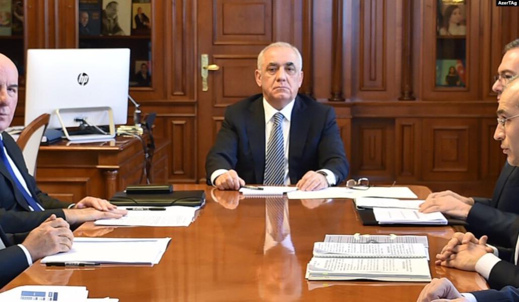 E65F00E1-5243-4E7A-9702-BE3FC1FB9928_cx29_cy18_cw43_w1597_n_r1_st_s