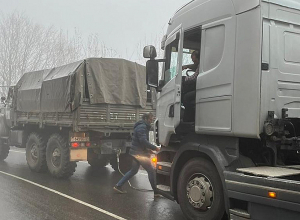 Բեռնատարը բեռնվածության պատճառով չի կարողանում շարունակել ընթացքը,