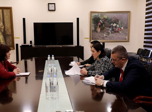 Ժաննա Անդրեասյանն ընդունել է ավստրիացի հայագետ Յասմին Դում-Թրագուտին