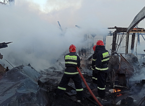 Հրդեհ է բռնկվել Վանաձորի Տարոն-3 թաղամասում գտնվող վագոն-տնակներում