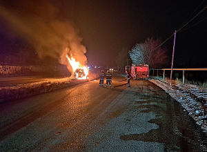 Հրդեհ ավտոմեքենայում․ կա տուժած (լուսանկարներ)