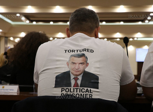 «Հանրային Ձայն» խմբակցության անդամները չեն մասնակցել Արտակ Գալստյանի կողմից հրավիրված որևէ նիստի կամ համագումարի. հայտարարություն