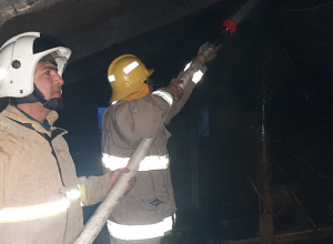 Տիգրանաշեն գյուղում այրվել է տան տանիք