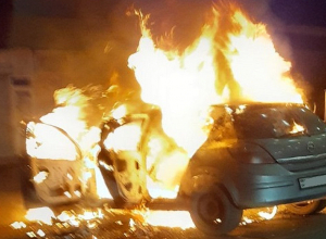 Երևանի Իսակովի պողոտայում այրվել է ավտոմեքենա