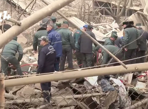Те, кто остался под завалами, живы, они реагируют: член Совета старейшин Еревана