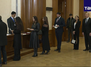 Իլհամ Ալիևը երբեք գրանցված չի եղել Ստեփանակերտում՝ այնտեղ քվեարկելու իրավունք ունենալու համար․ Էդմոն Մարուքյանի գրառումը