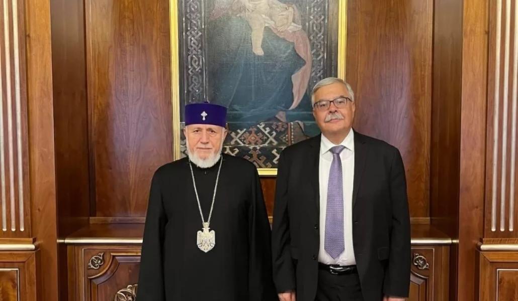 thumbnail_Գարեգին-Բ-ՅՏԽ-1-jpg