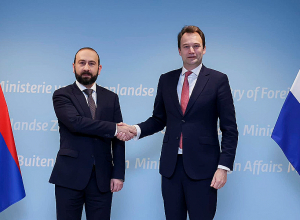 Арарат Мирзоян встретился с министром внешней торговли и сотрудничества Нидерландов