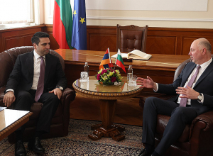 Ален Симонян встретился со Спикером НС Республики Болгария