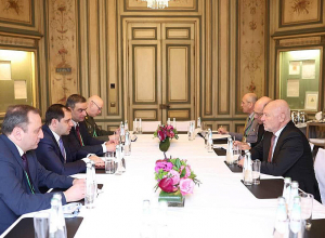 Պապիկյանը Բուլղարիայի Պաշտպանության նախարարի հետ պաշտպանության բնագավառում հայ-բուլղարական համագործակցությանն առնչվող հարցեր է քննարկել