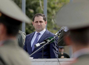 Պապիկյանը նույնպես մեկնել է Փարիզ