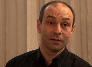 28 տարի առաջ համակուրսեցու սպանության համար ցմահ ազատազրկված Մհեր Ենոքյանն ազատ չի արձակվի