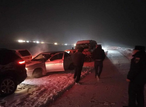 Փրկարարները 1 բեռնատար քարշակման եղանակով դուրս են բերել արգելափակումից 208 ուղևորի