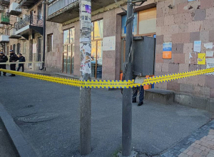 Մտել է ‹‹Հայ Փոստ››-ի բաժանմունք, ատրճանակը պահել աշխատակիցների վրա և պահանջել է գումար՝ սպառնալով չտալու դեպքում կրակել․ ՔԿ