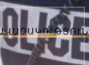 Ներկայանալով հարևան` կապել է օտարերկրացի կնոջն ու քարտը վերցրել, գումար հանել