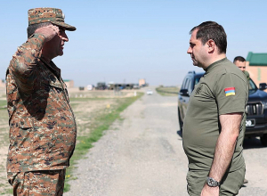 Զորավարժարաններից մեկում անցկացվել է ՀՀ ԶՈՒ բարձրագույն և ավագ սպայական կազմերի ատեստավորման գործընթացի կրակային պատրաստության քննությունը