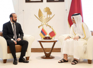 Արարատ Միրզոյանը հանդիպել է Կատարի Պետության վարչապետ, ԱԳ նախարար շեյխ Մուհամմադ բին Աբդ Ալ-Ռահման Ալ Թանիի հետ