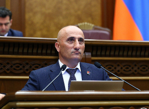 Հովակիմյանը խորհրդարանին է ներկայացրել ԿԸՀ 2022-2023 թվականների գործունեության հաղորդումը