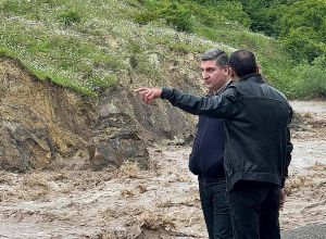 Գնել Սանոսյանը հեղեղումների վայրում է և հետևում է տարվող աշխատանքներին