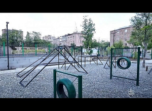 Բարեկարգվում են Արաբկիր վարչական շրջանի բակերը