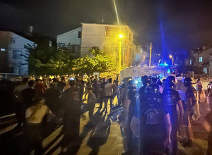 Թուրքիայում ամբոխը հարձակվել է սիրիացիներին պատկանող գույքի վրա