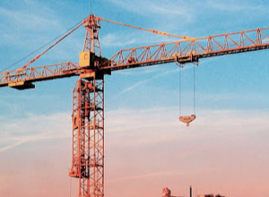 Երևանի էլիտար շենքի բակում վերամբարձ կռունկը պոկվել ընկել է, ինչի հետևանքով կռունկավարը տեղում մահացել է