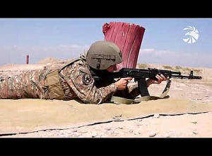 Գերազանց ատեստավորված կին զինծառայողը