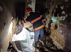 Այգեստան թաղամասի տներից մեկում տեղի ունեցած պայթյունի և մեկ անձի մահվան հանգամանքները պարզվում են նախաքննությամբ