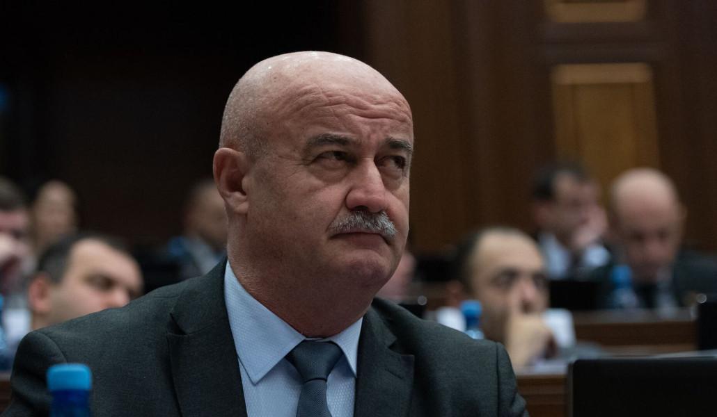 l-33x0wh-1854x1080z-0.4241