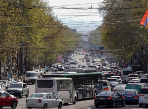 Երթևեկության կազմակերպման փոփոխություն` Մաշտոցի պողոտա – Ամիրյան փողոց խաչմերուկում