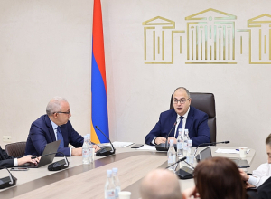 Քննարկվել է դիվանագիտական աստիճանի համար դիվանագետներին տրվող հավելավճարի չափի վերանայմանն առնչվող նախաձեռնությունը