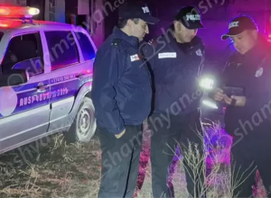 Արմավիրի մարզի գյուղերից մեկում հոսանքի 6 հազար վոլտ սնուցման վահանի դիմաց մայրը հայտնաբերել է իր որդու մարմինը