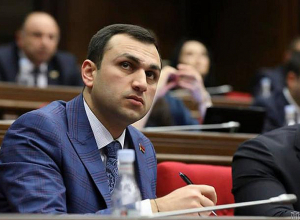 Արգիշտի Մեխակյանը նշանակվեց Արմավիրի մարզպետ