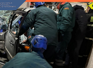 Ավտոմեքենան բախվել է գազալցակայանի պատին․ կա տուժած