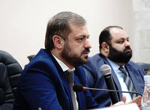 Գևորգ Պապոյանը հանդիպել է տեքստիլ արդյունաբերության ոլորտի ներկայացուցիչների հետ