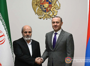Արմեն Գրիգորյանն ընդունել է Իրանի ազգային անվտանգության գերագույն խորհրդի քարտուղարին
