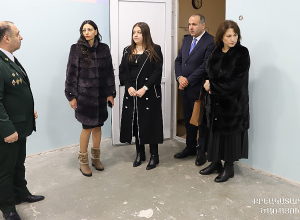 Քրեակատարողական ծառայության պետ Ծովինար Թադևոսյանը և ՄԻՊ Անահիտ Մանասյանն աշխատանքային այցով եղել են «Արմավիր» քրեակատարողական հիմնարկում