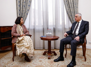 Փոխվարչապետ Մհեր Գրիգորյանն ընդունել է Հնդկաստանի դեսպանին