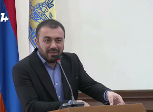 Ամոթ ա, վերադարձրեք մեր մեքենան․ Մանուկ Սուքիասյան